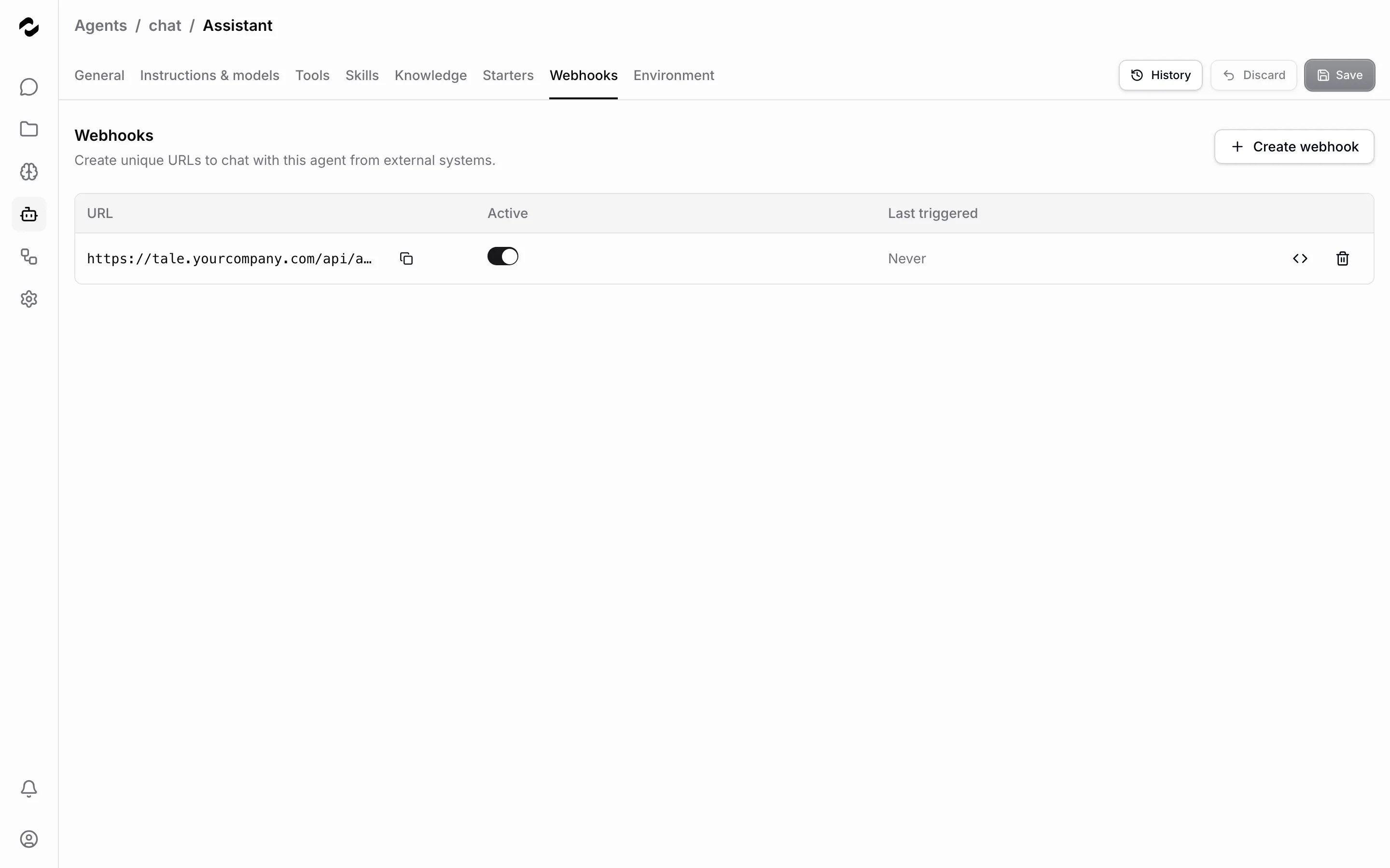 L’onglet Webhooks de l’éditeur d’agent montrant le bouton Créer un webhook et un tableau avec une URL de webhook, un interrupteur actif et un dernier déclenchement encore à jamais.