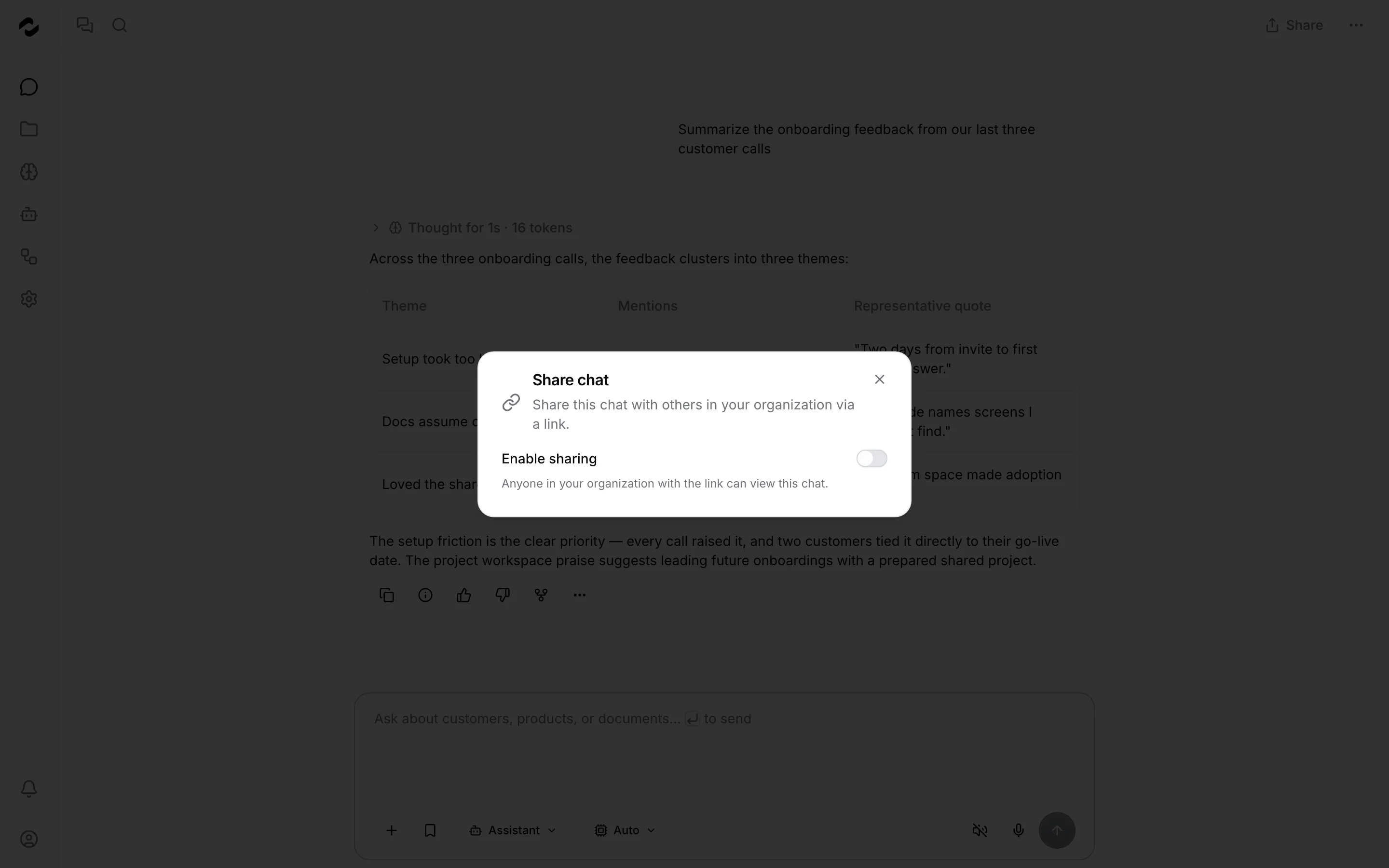 Le dialogue Partager le chat au-dessus d’un chat, montrant la bascule Activer le partage enclenchée, le lien de partage, et les boutons Copier le lien et Aperçu.